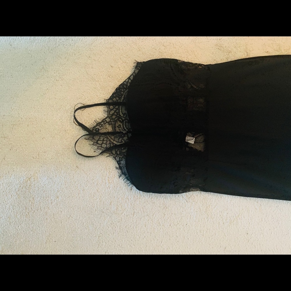 Dress - Picture 5 of 5